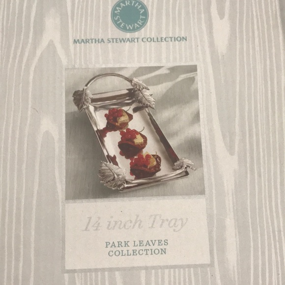 Other - 🌿New🍃Martha Stewart 14 inch leave🍃🌿Silver Tray🍃